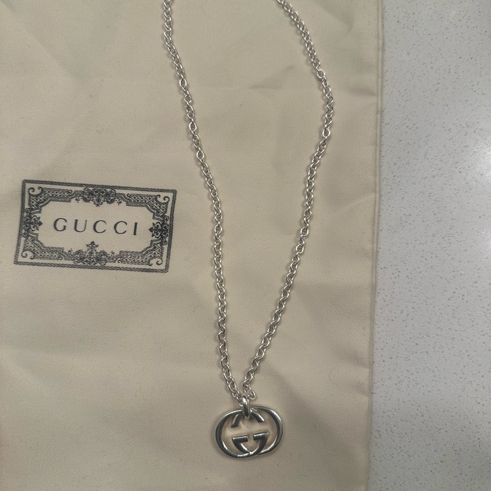 Gucci necklace - Picture 2 of 2